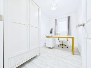 Photo 17- click for photo gallery